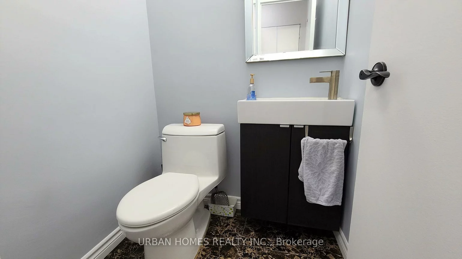 16A, Elgin, Thornhill, Markham