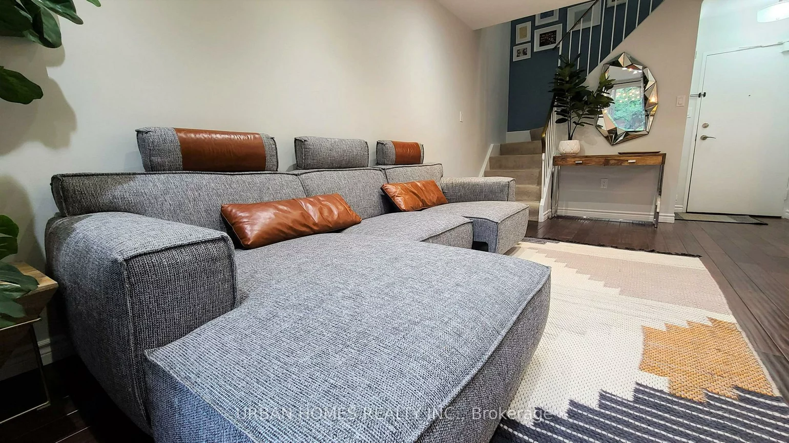 16A, Elgin, Thornhill, Markham