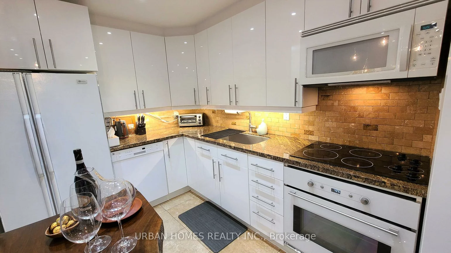 16A, Elgin, Thornhill, Markham