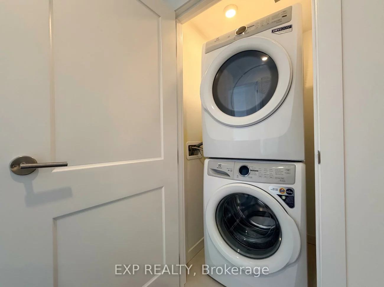 113, Marydale, Middlefield, Markham