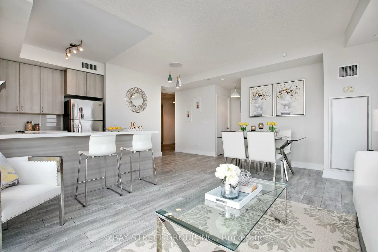 540, Bur Oak, Berczy, Markham