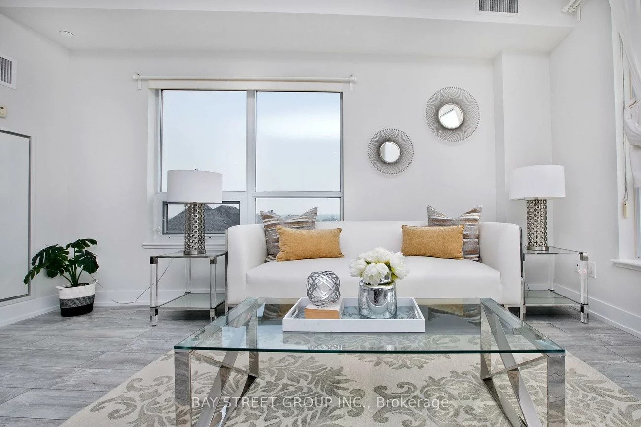 540, Bur Oak, Berczy, Markham