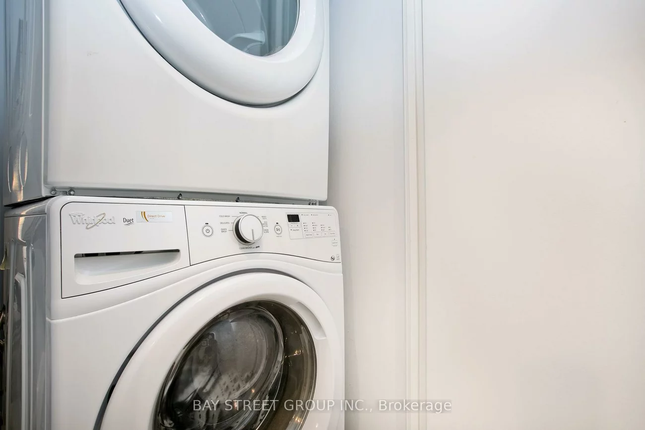 540, Bur Oak, Berczy, Markham