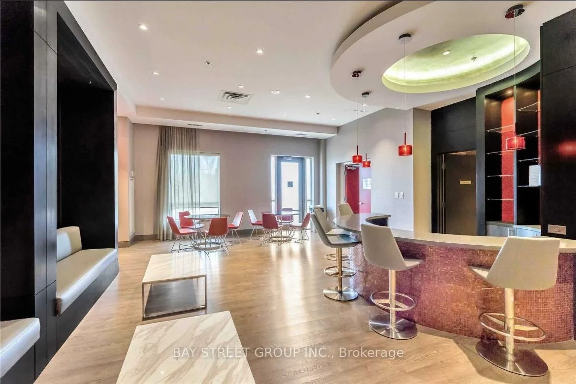 540, Bur Oak, Berczy, Markham