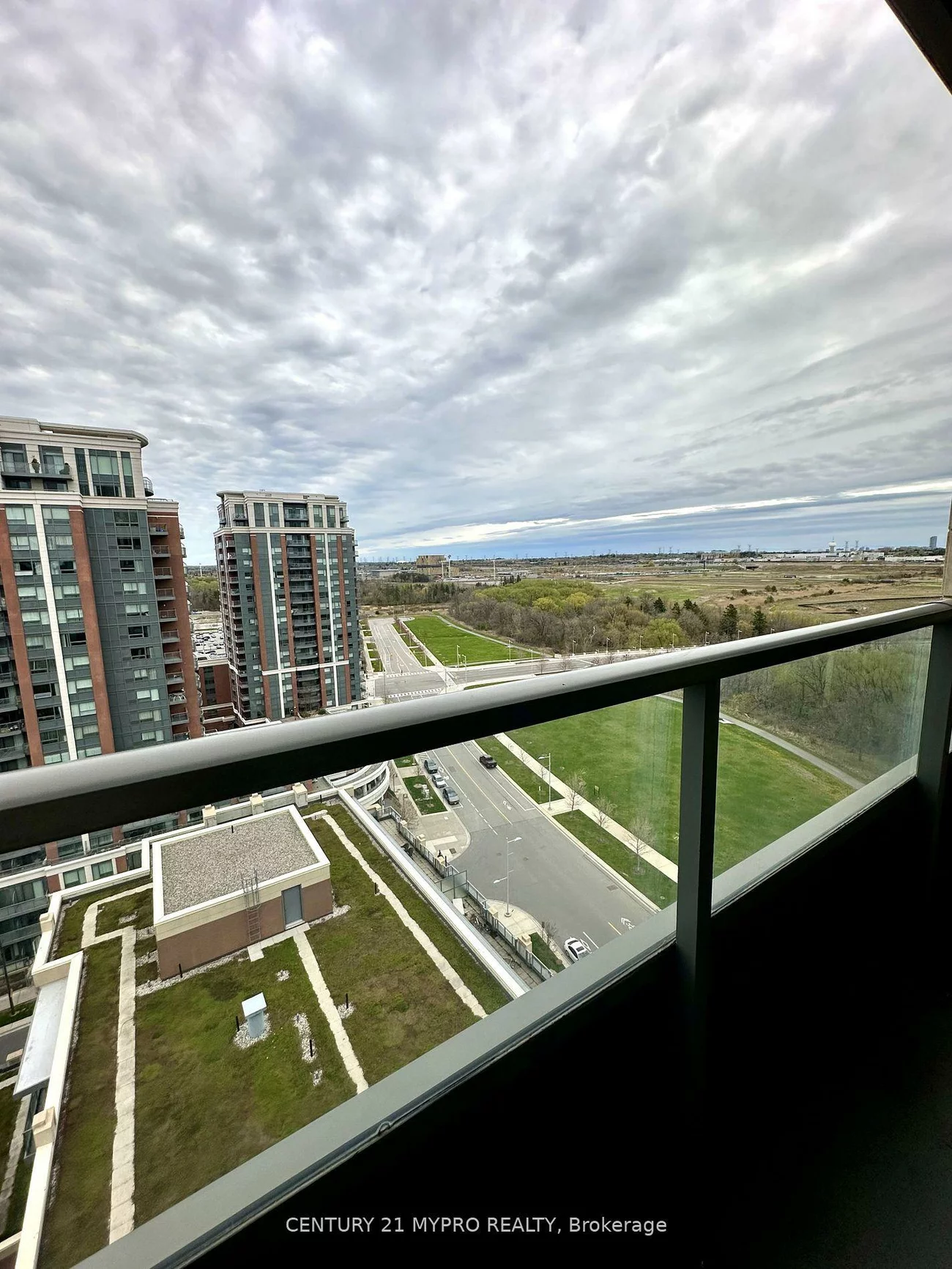 18, Uptown, Unionville, Markham