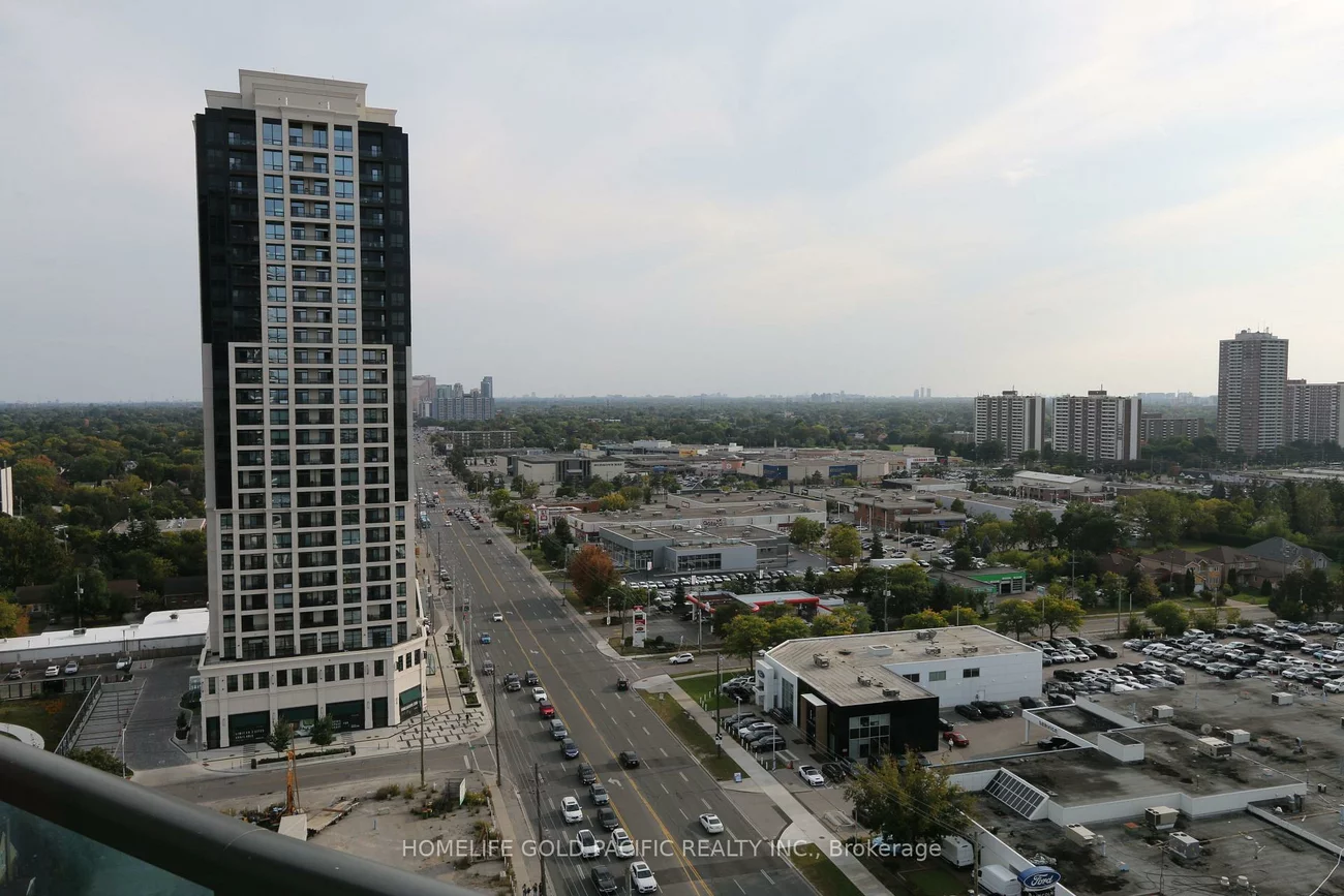 7161, Yonge, Grandview, Markham