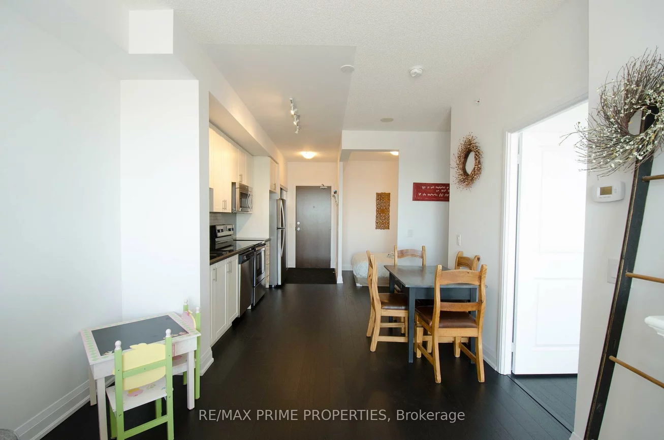 9582, Markham, Wismer, Markham