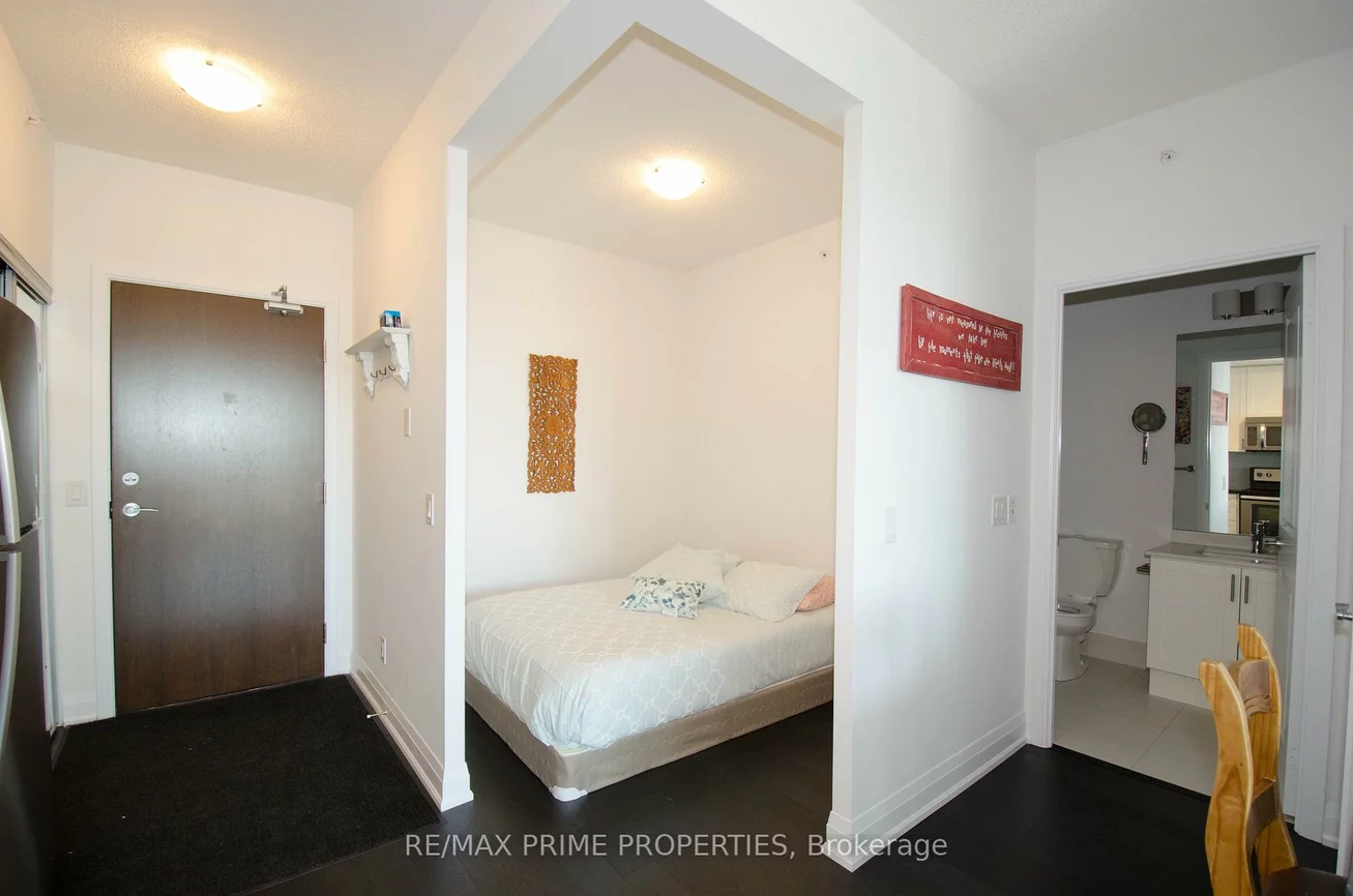 9582, Markham, Wismer, Markham