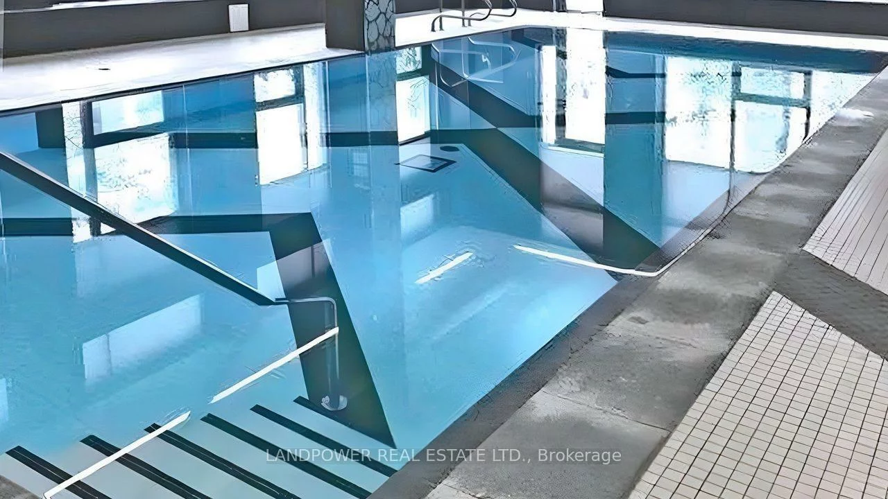 18, Uptown, Unionville, Markham