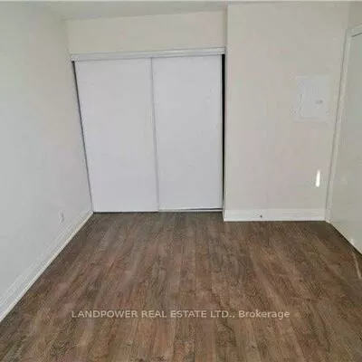 18, Uptown, Unionville, Markham