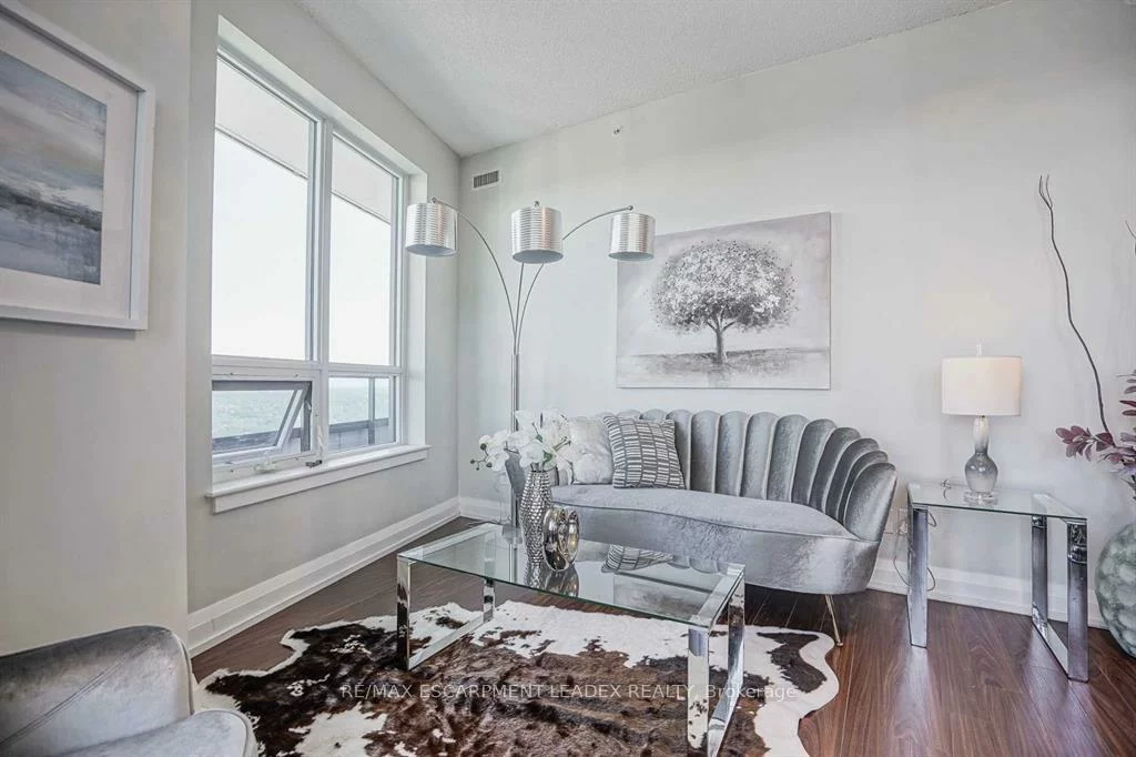 7161, YONGE, Grandview, Markham