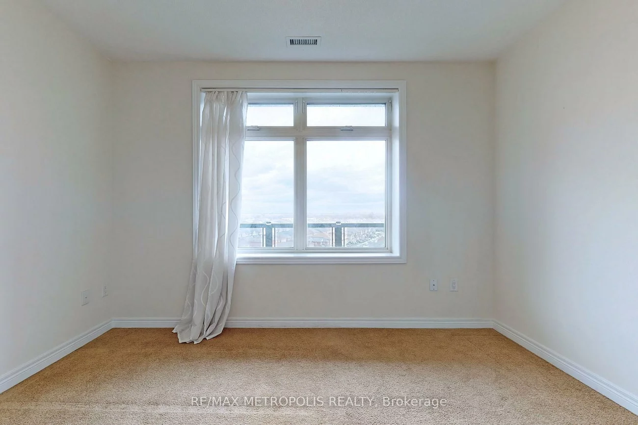 7325, Markham, Cedarwood, Markham