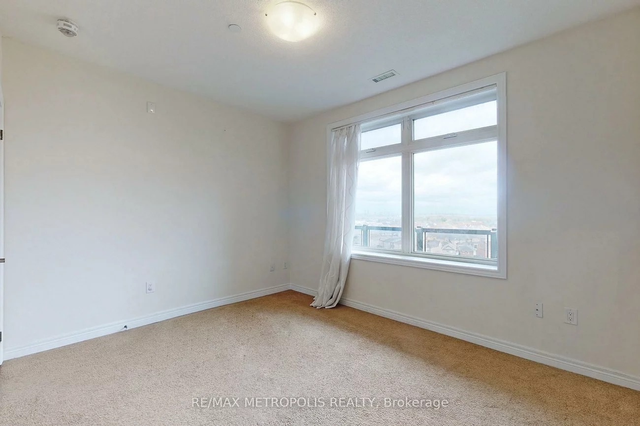 7325, Markham, Cedarwood, Markham