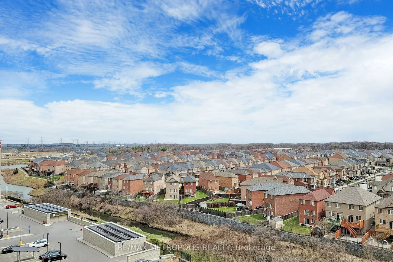 7325, Markham, Cedarwood, Markham