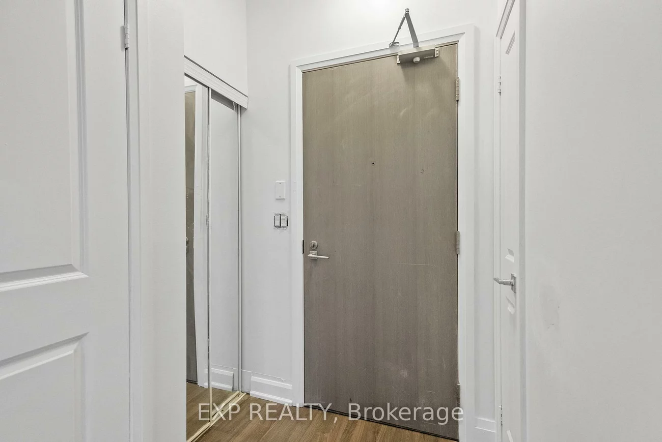 7167, Yonge, Grandview, Markham