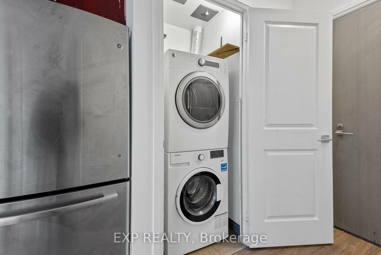 7167, Yonge, Grandview, Markham