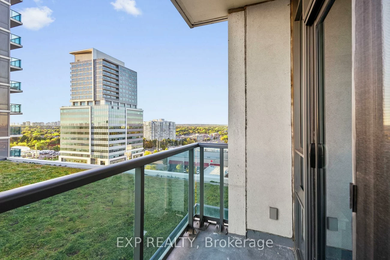 7167, Yonge, Grandview, Markham