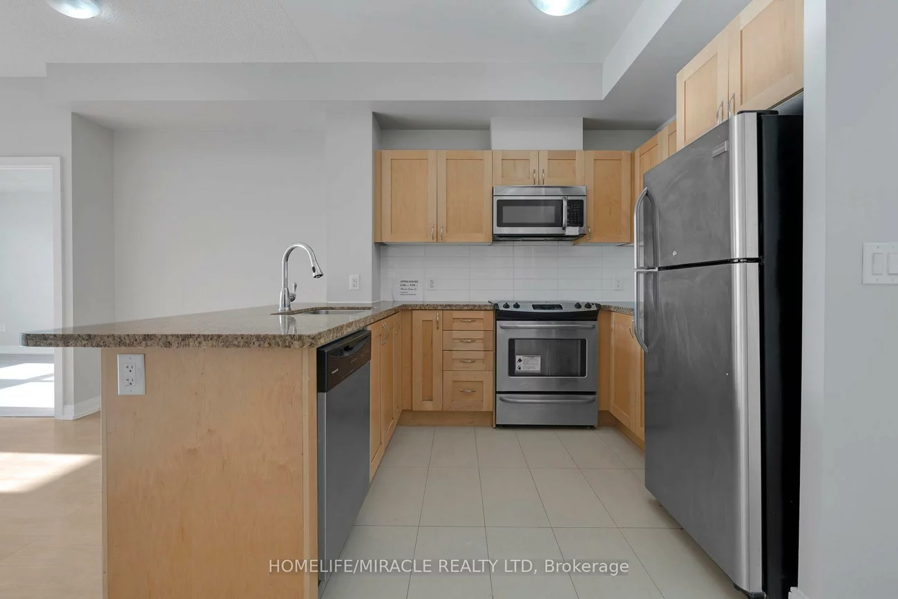 540, Bur Oak, Berczy, Markham