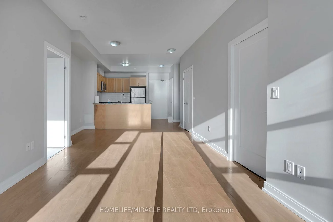 540, Bur Oak, Berczy, Markham