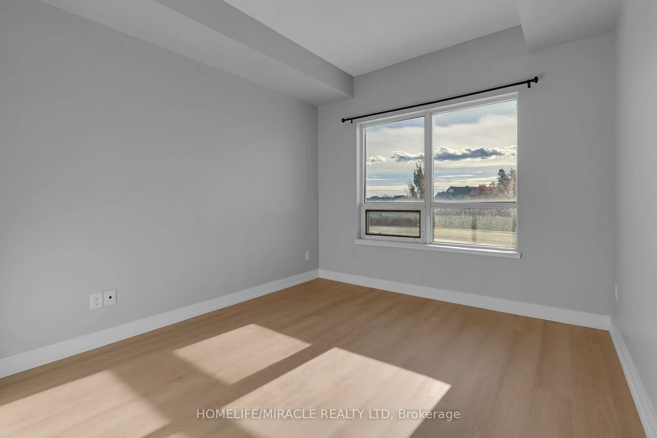 540, Bur Oak, Berczy, Markham