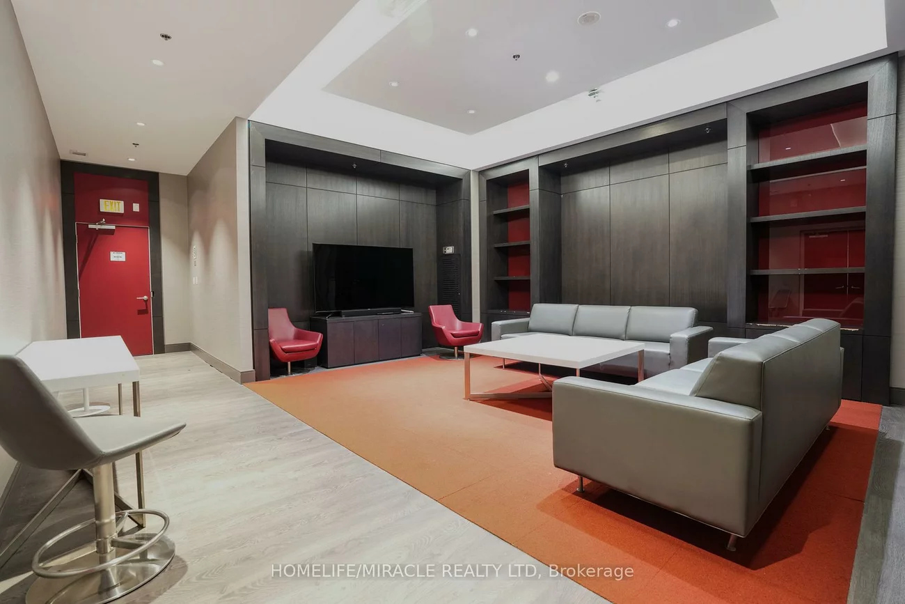 540, Bur Oak, Berczy, Markham