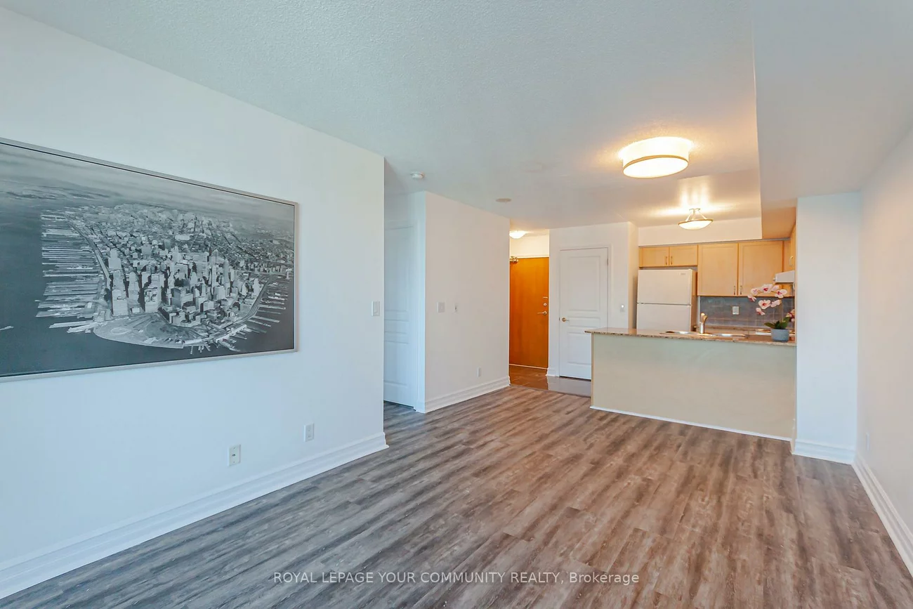 75, South Town Centre, Unionville, Markham