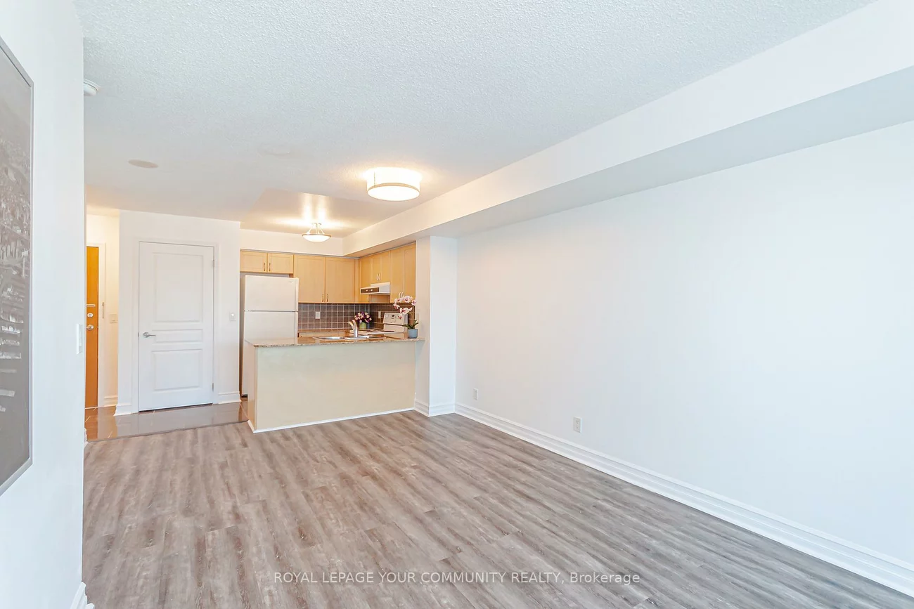 75, South Town Centre, Unionville, Markham