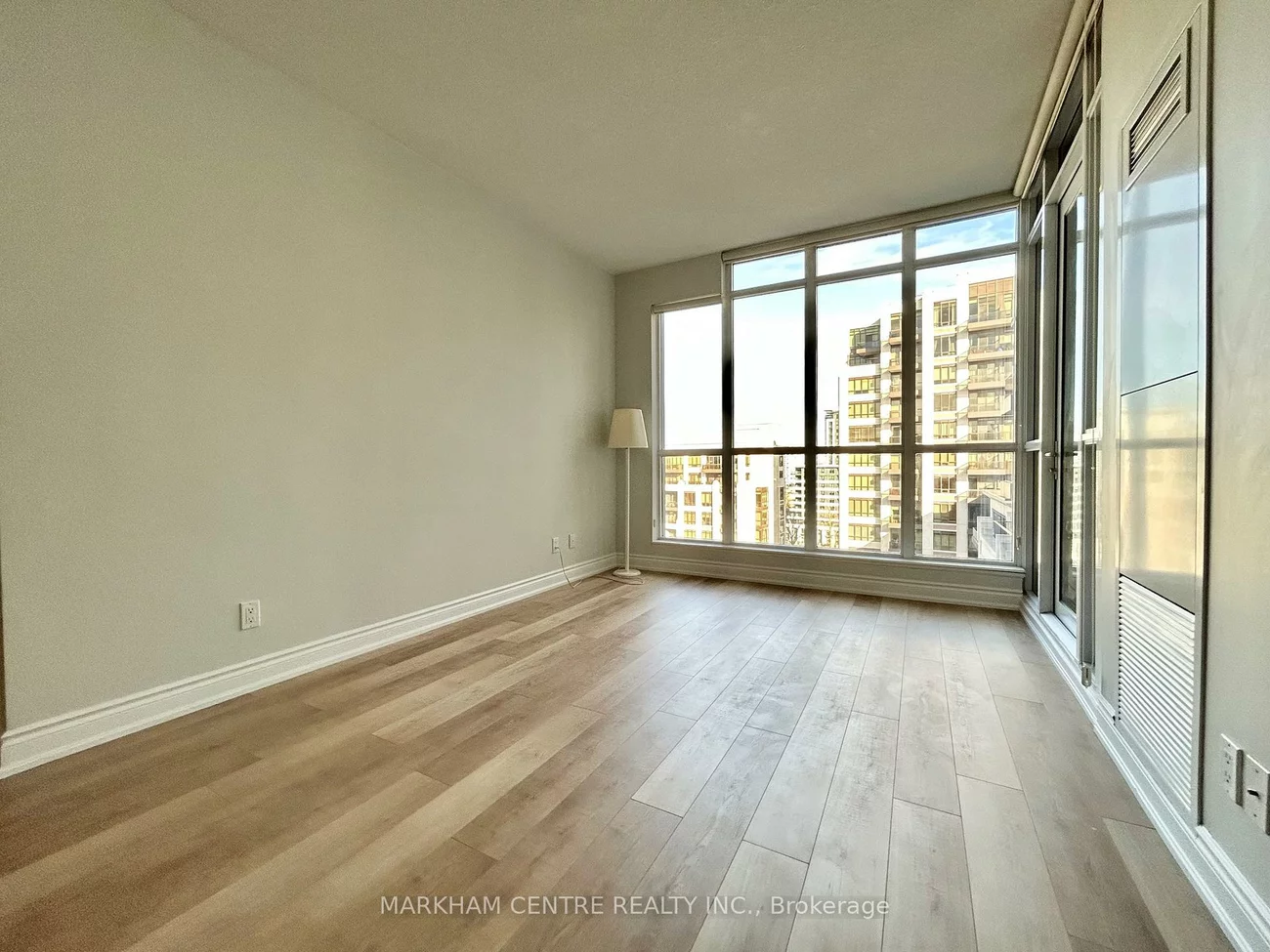 99, South Town Centre, Unionville, Markham