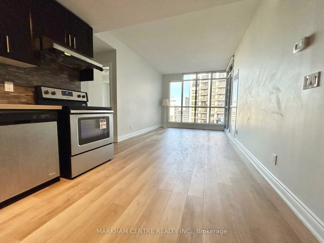 99, South Town Centre, Unionville, Markham