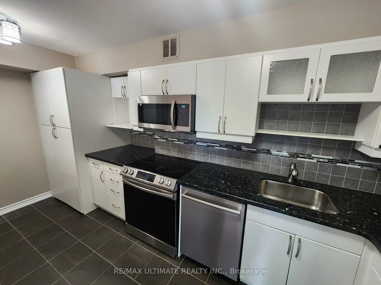 50, Inverlochy, Royal Orchard, Markham