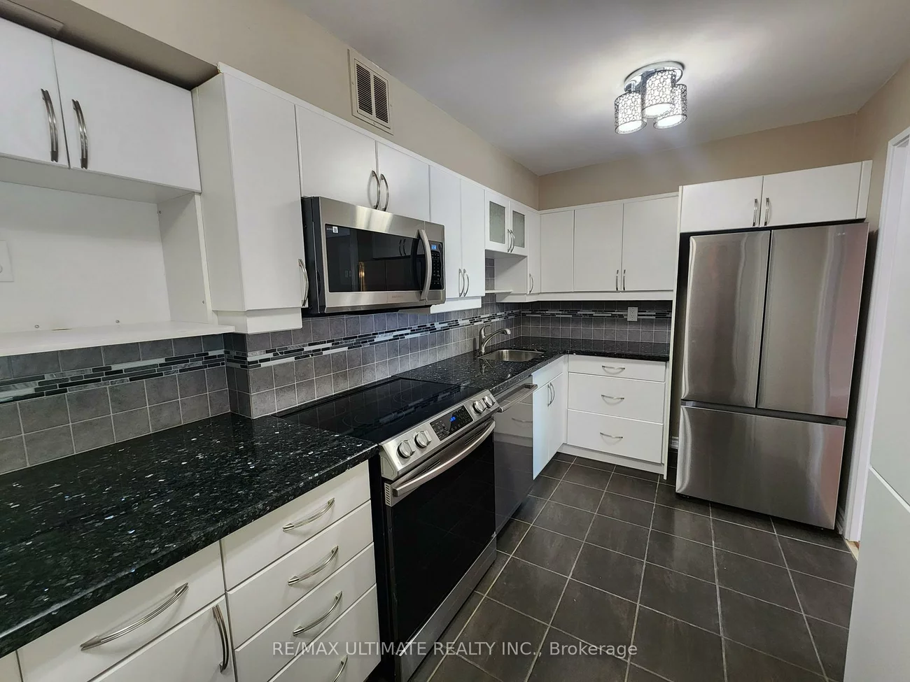 50, Inverlochy, Royal Orchard, Markham