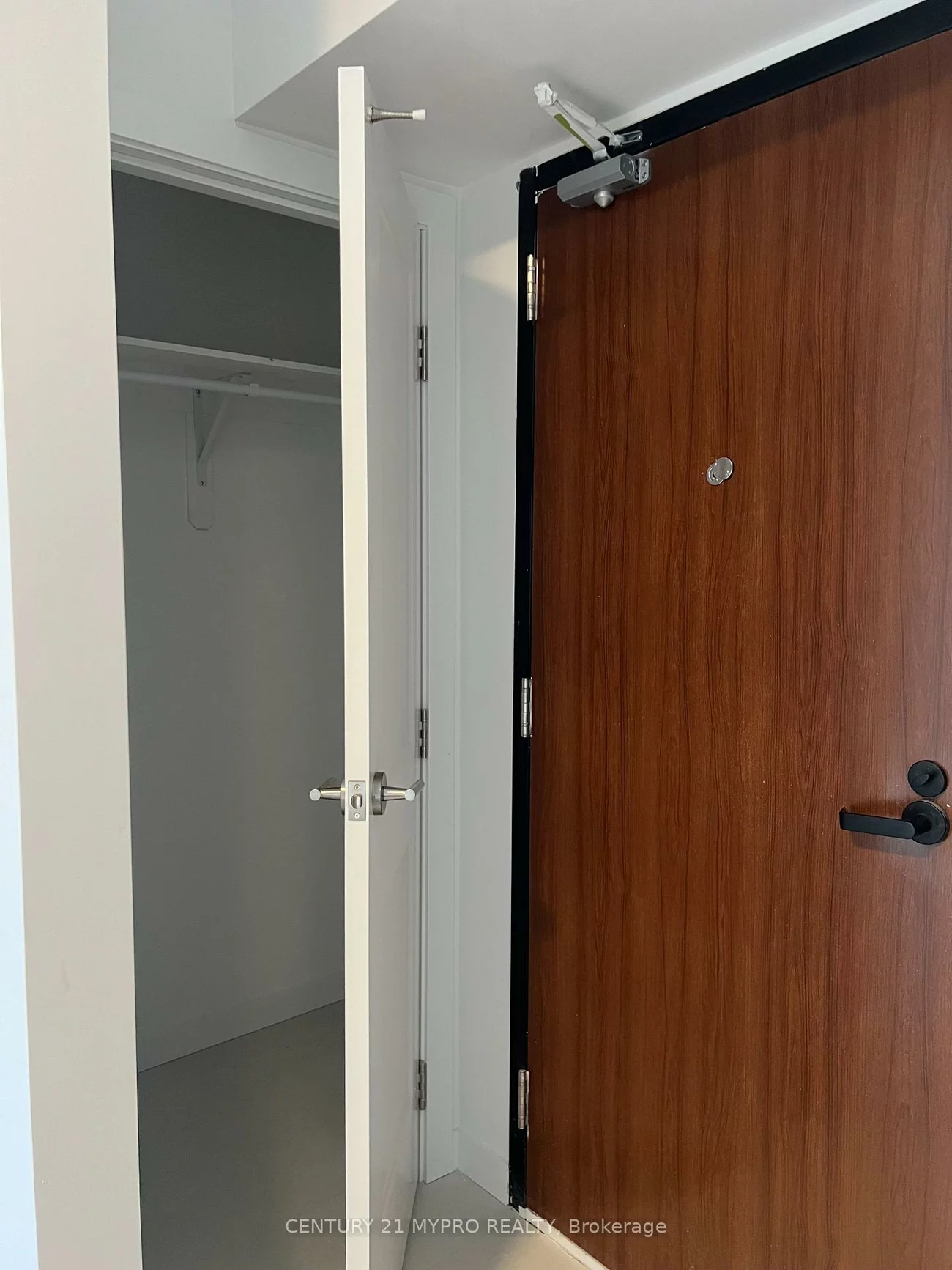 109, Marydale, Middlefield, Markham