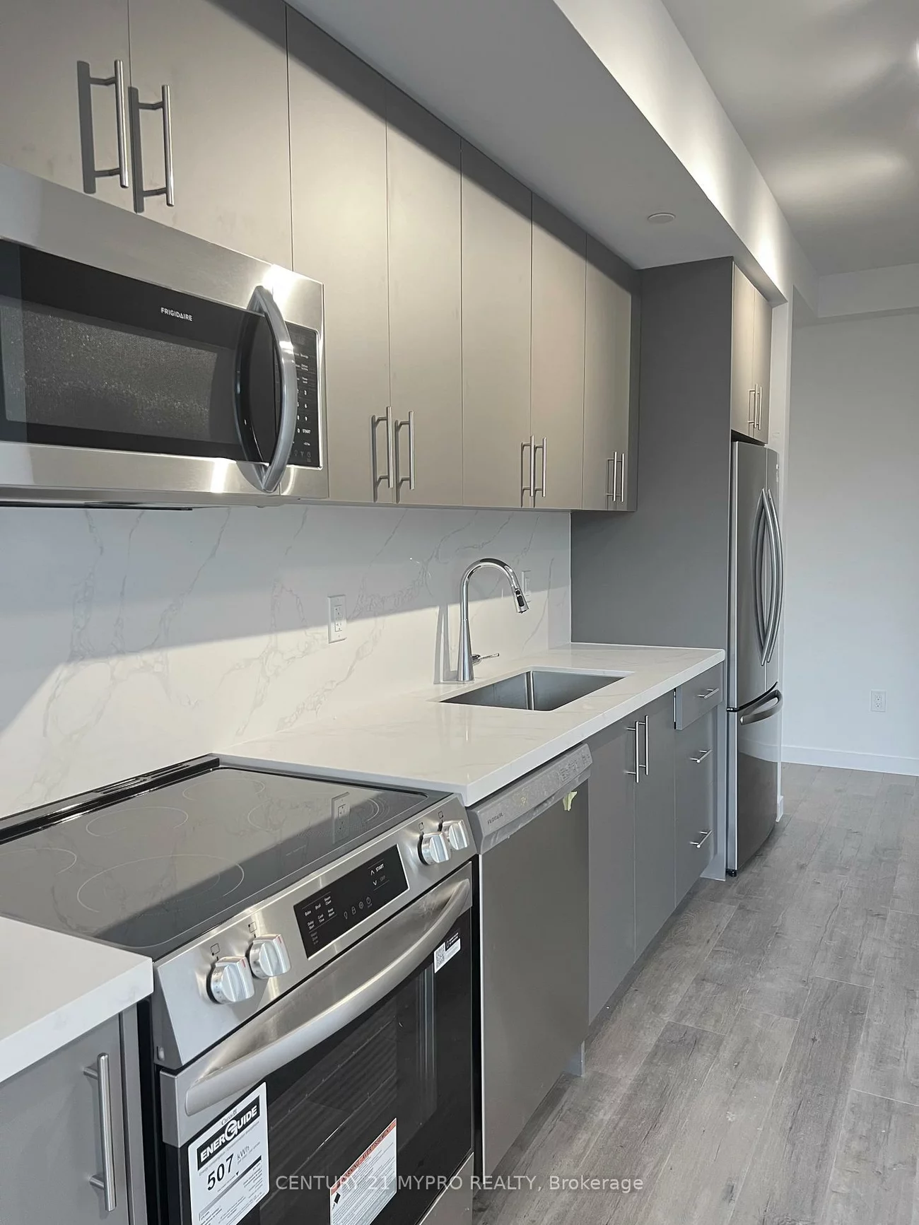 109, Marydale, Middlefield, Markham