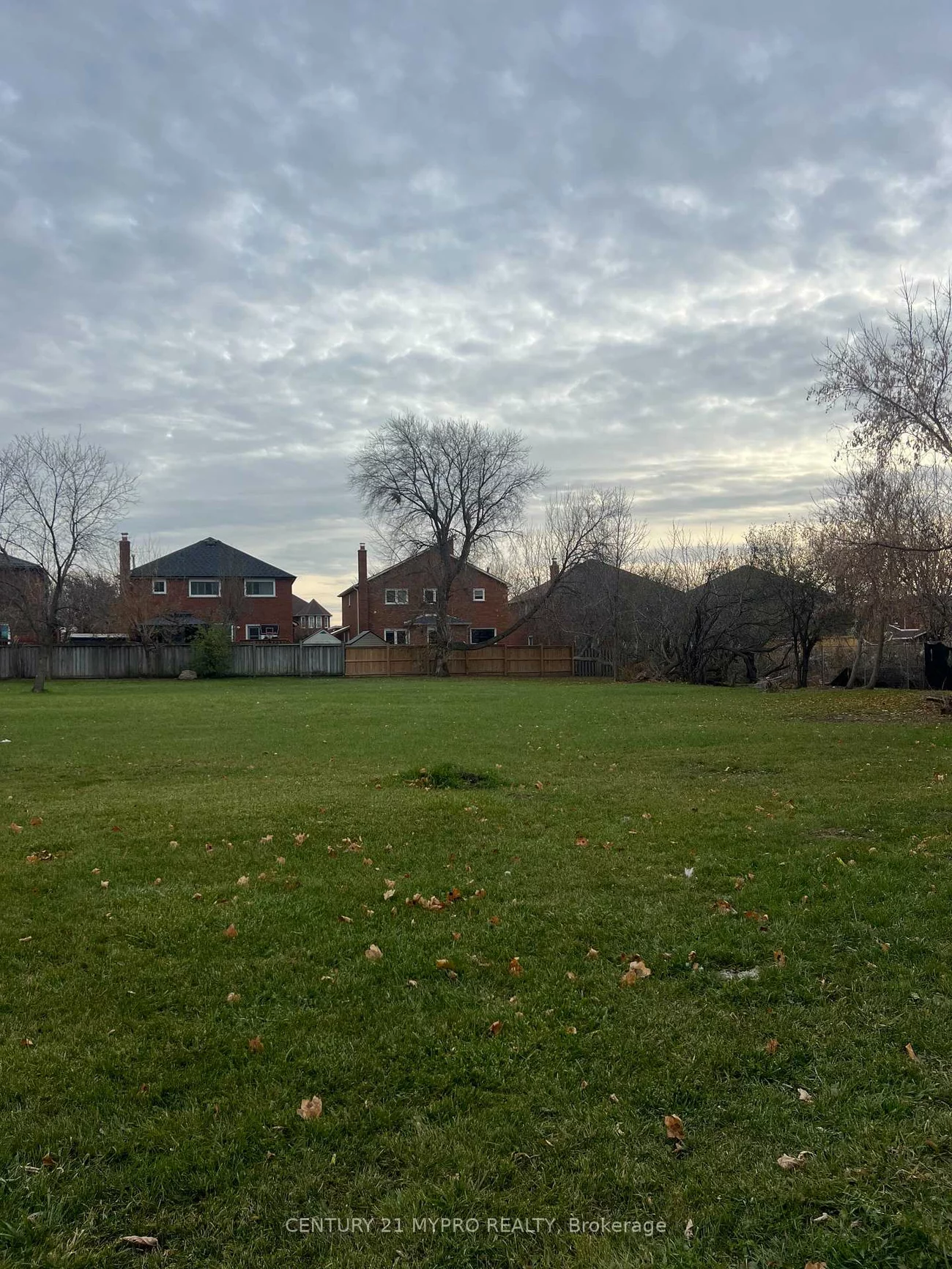 109, Marydale, Middlefield, Markham