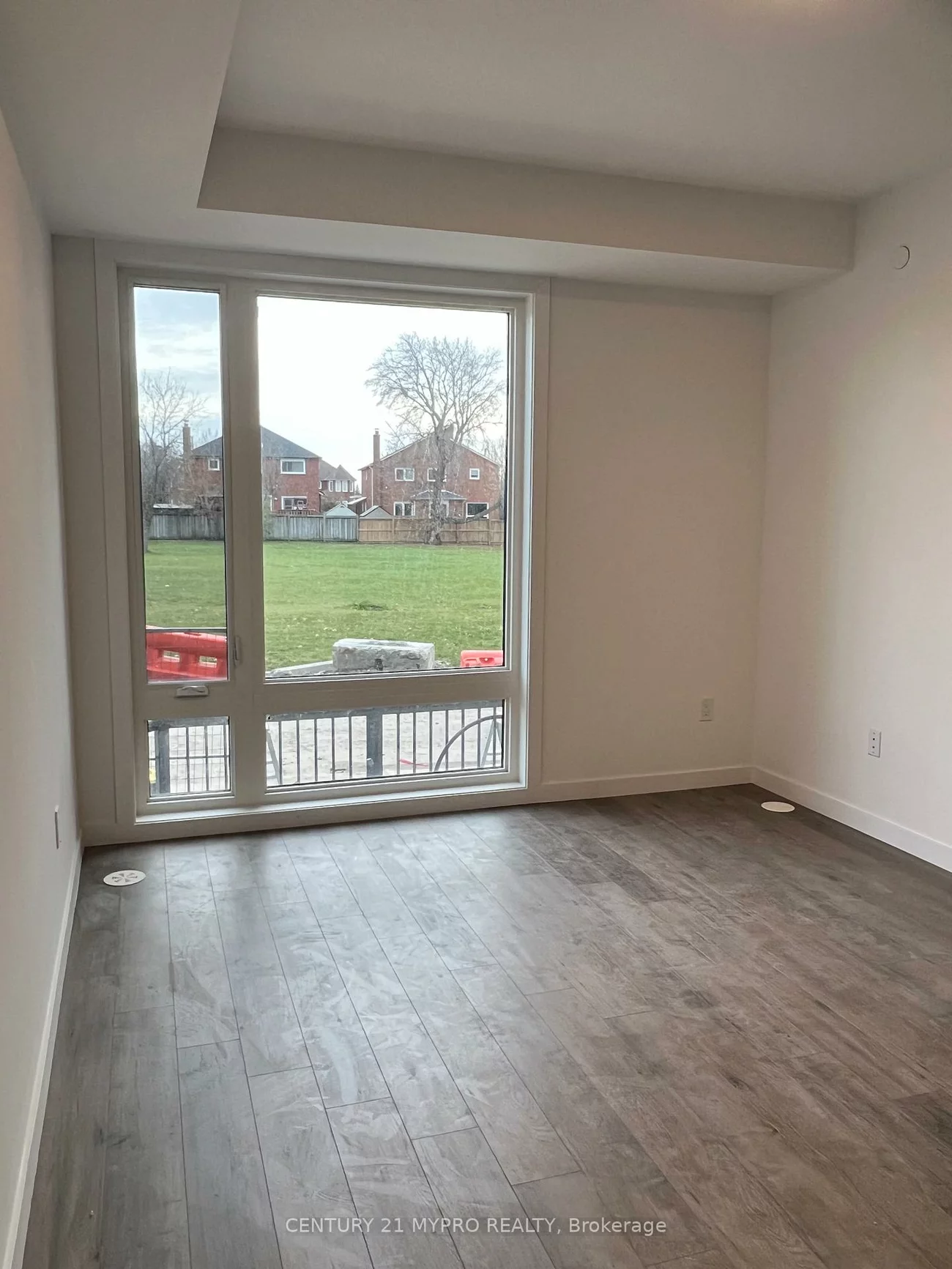 109, Marydale, Middlefield, Markham