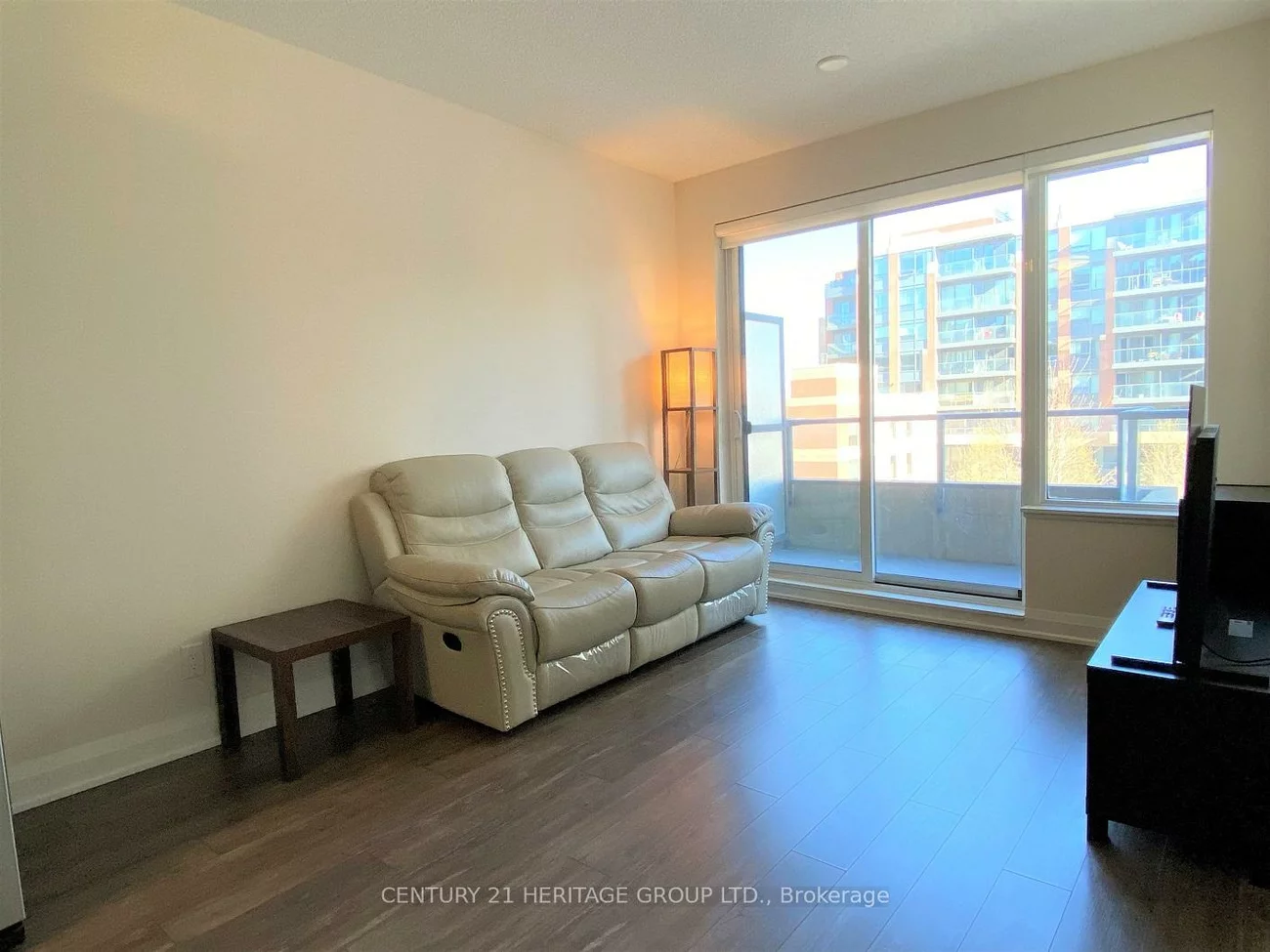 28, Uptown, Unionville, Markham