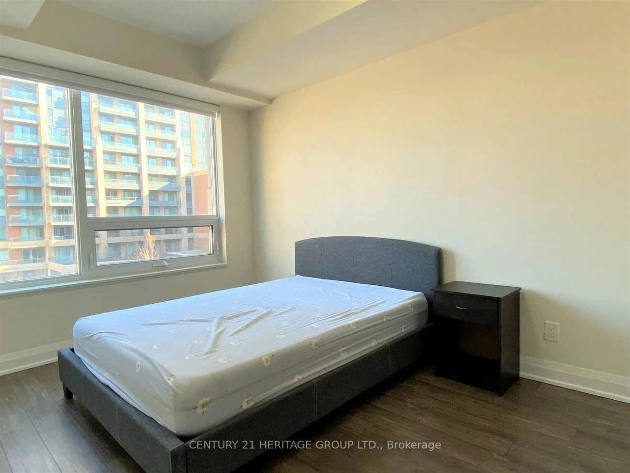 28, Uptown, Unionville, Markham