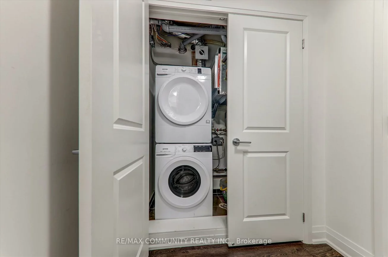 9700, Ninth, Greensborough, Markham