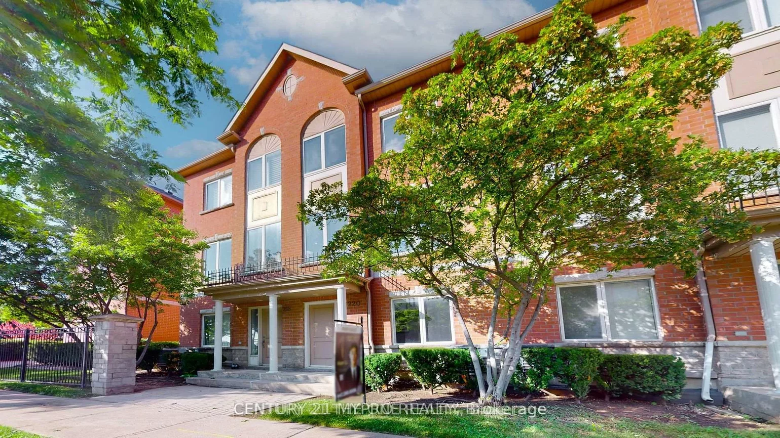 220, South Park, Commerce Valley, Markham