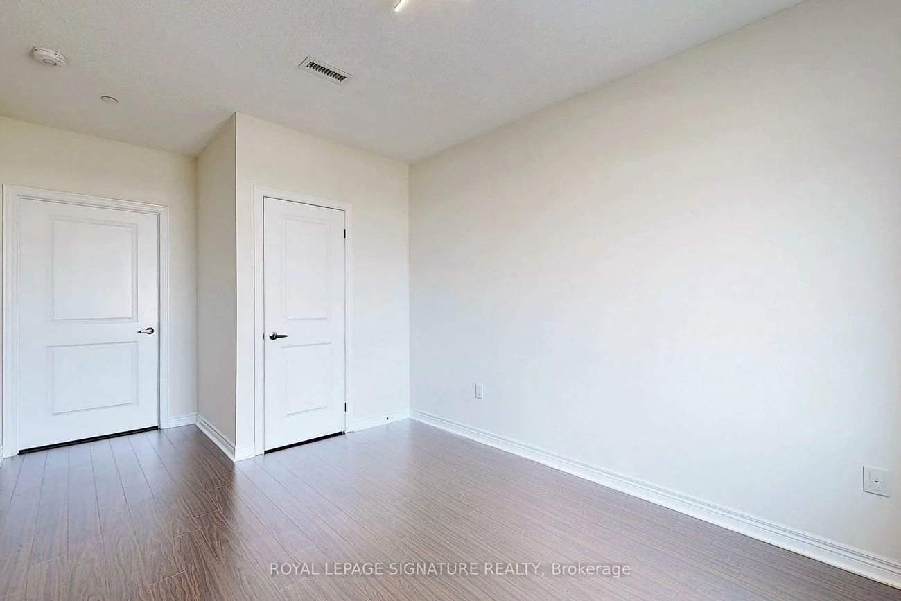 7325, Markham, Cedarwood, Markham