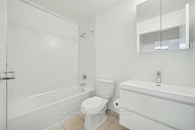 56, Andre De Grasse, Unionville, Markham