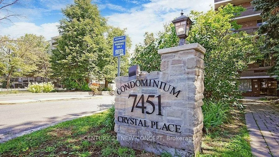 7451, Yonge, Thornhill, Markham