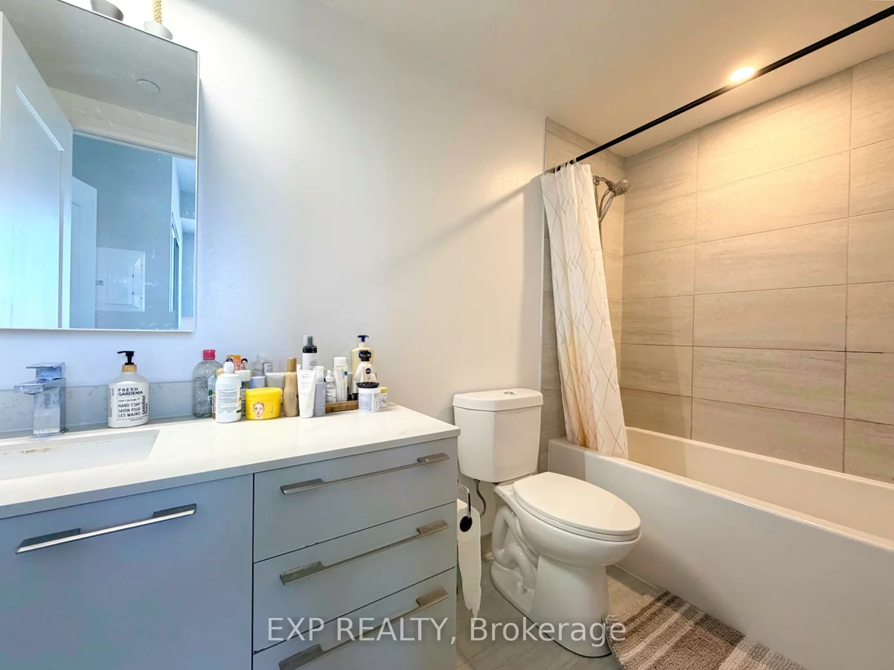 18, Water Walk, Unionville, Markham