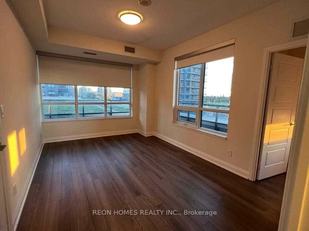 25, Water Walk, Unionville, Markham