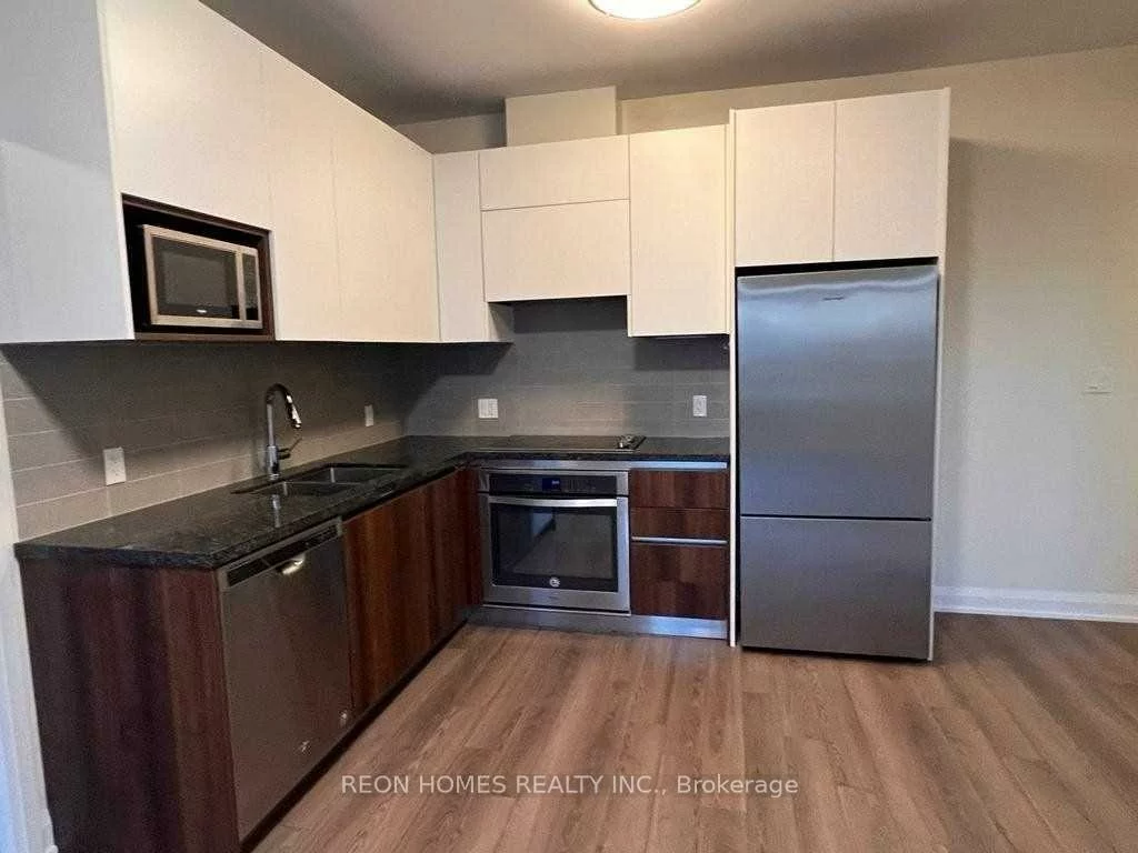 25, Water Walk, Unionville, Markham