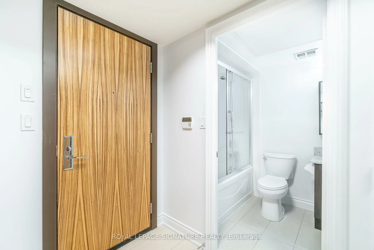 60, South Town Centre, Unionville, Markham