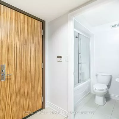 60, South Town Centre, Unionville, Markham