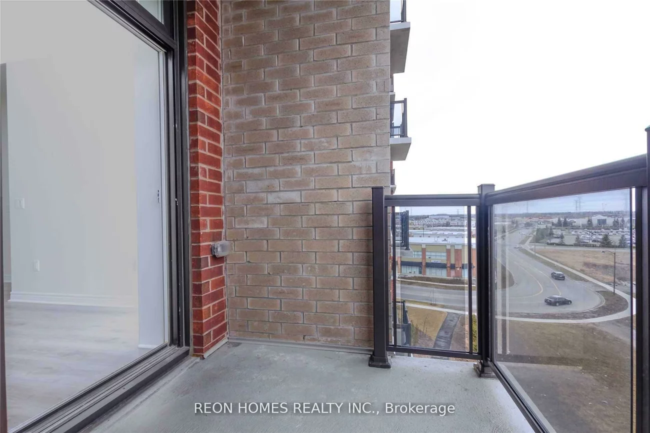 39, New Delhi, Cedarwood, Markham