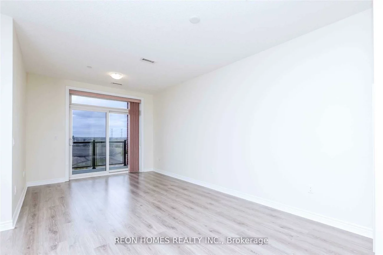 39, New Delhi, Cedarwood, Markham