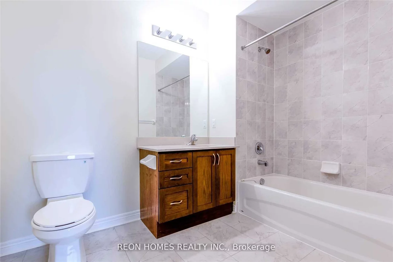 39, New Delhi, Cedarwood, Markham